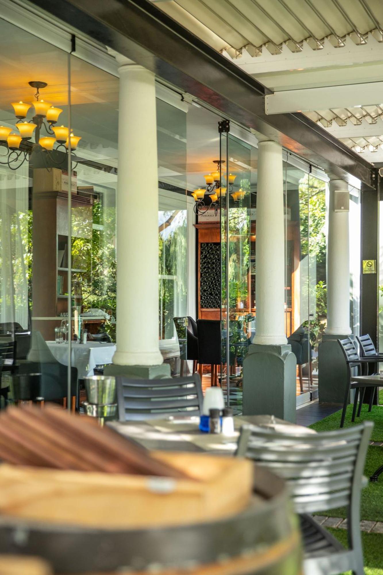 Protea Hotel by Marriott Franschhoek Buitenkant foto