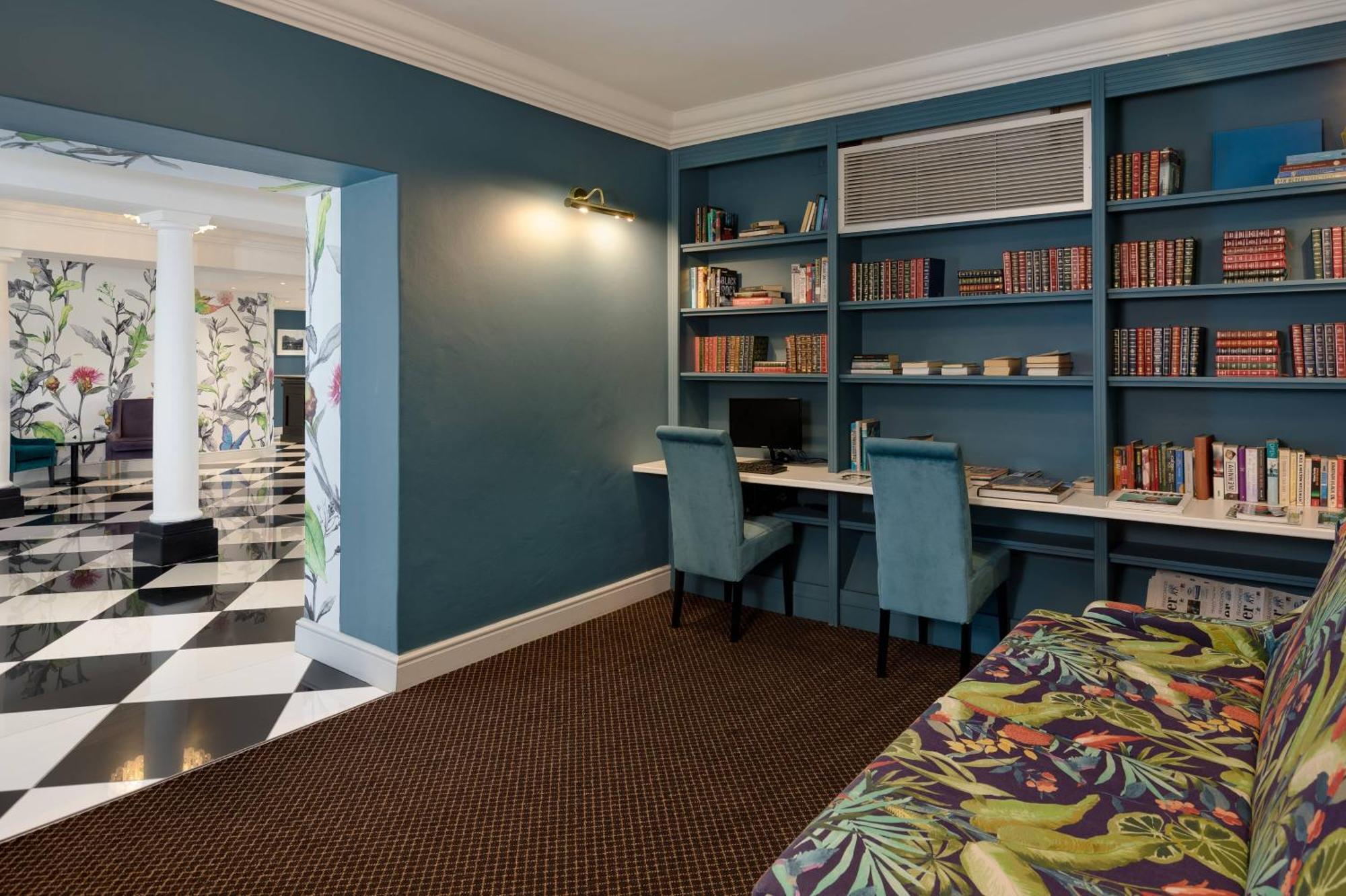 Protea Hotel by Marriott Franschhoek Buitenkant foto